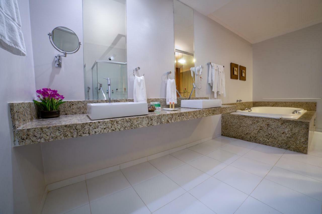 Pôrto Velho Hotel Porto Madeira מראה חיצוני תמונה